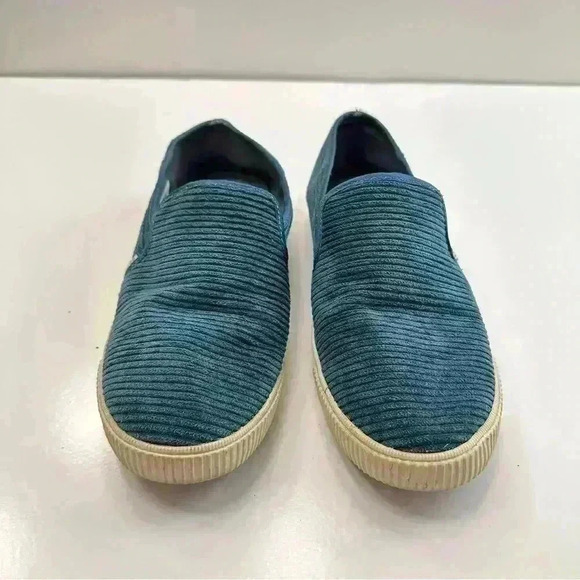 TOMS Shoes Women’s Slip On Loafers Corduroy Blue Size 6 - Picture 2 of 8